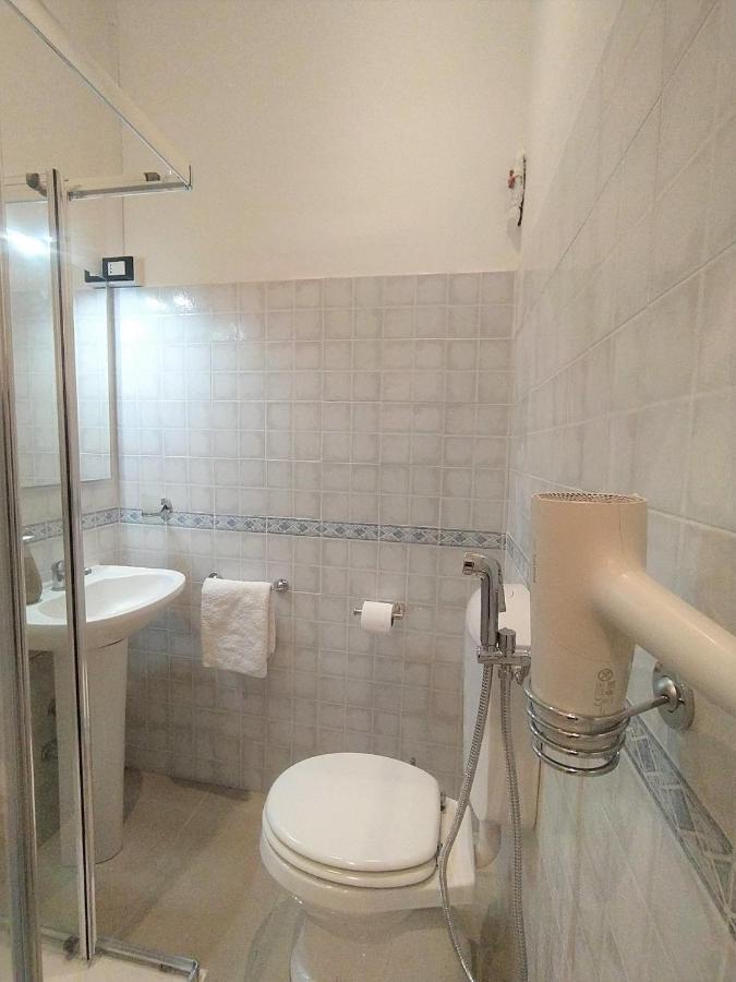 Casa 18 Fiera Apartments - Self Check In Bologna Luaran gambar